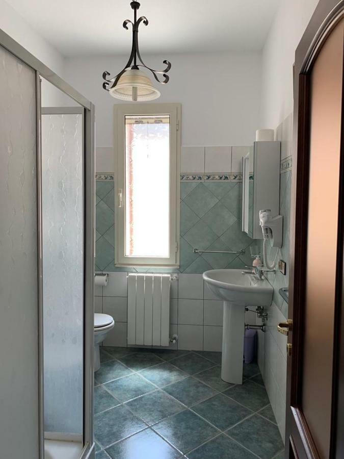 B&B S'Incontru Galtellì Exteriör bild